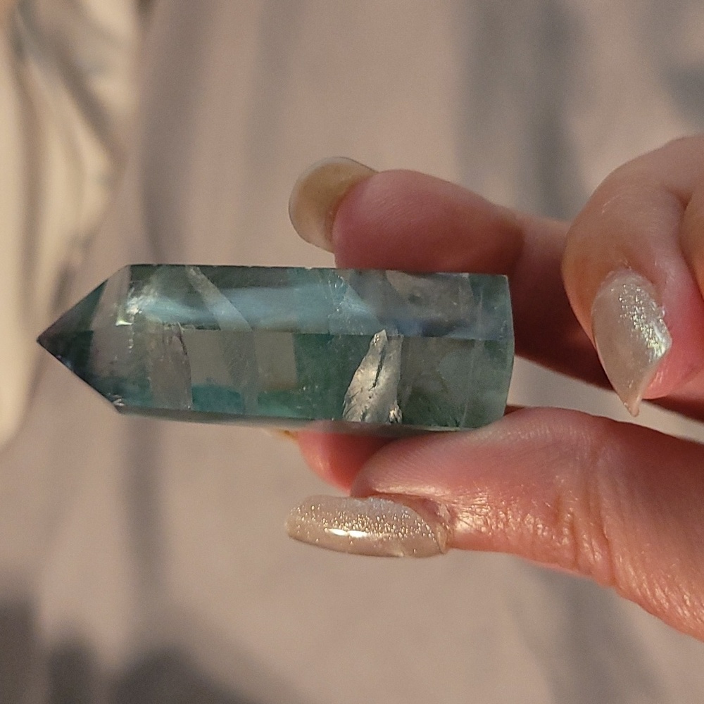 Green Flourite and Amethyst crystal points. - Picture 4 of 4